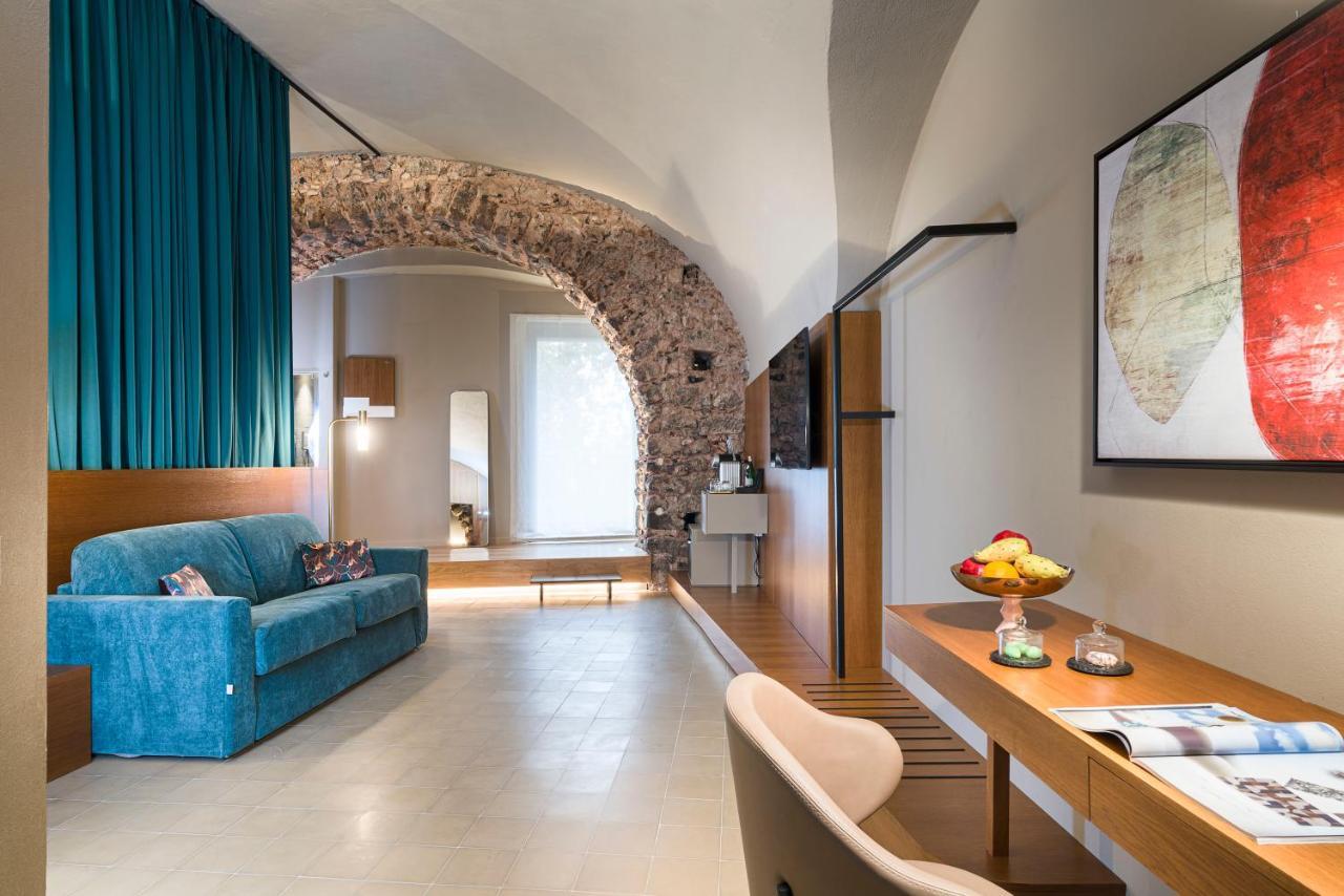 Bastio Private Suites Катания Экстерьер фото